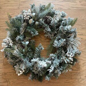 28" Frosty Flocked Holiday Christmas Wreath